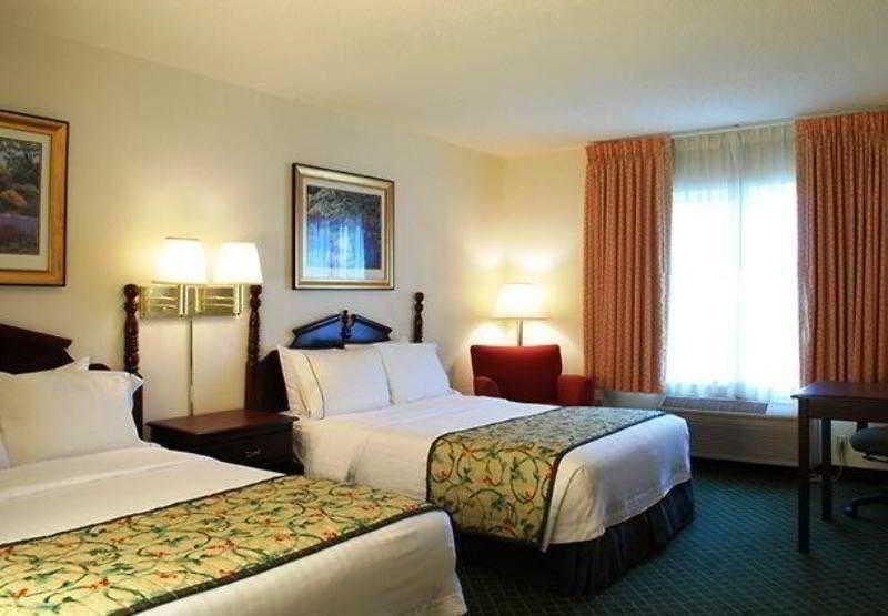 Fairfield Inn And Suites By Marriott Atlanta Suwanee Bagian luar foto