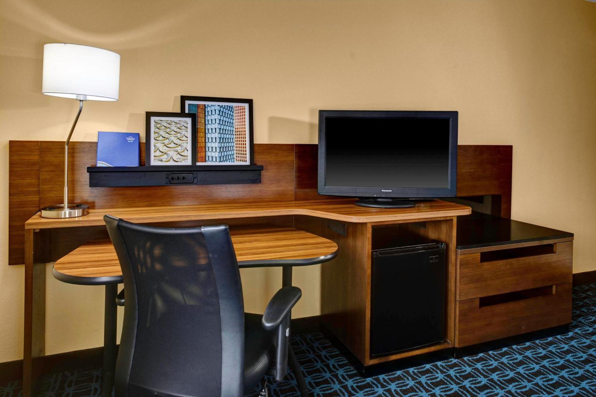 Fairfield Inn And Suites By Marriott Atlanta Suwanee Bagian luar foto
