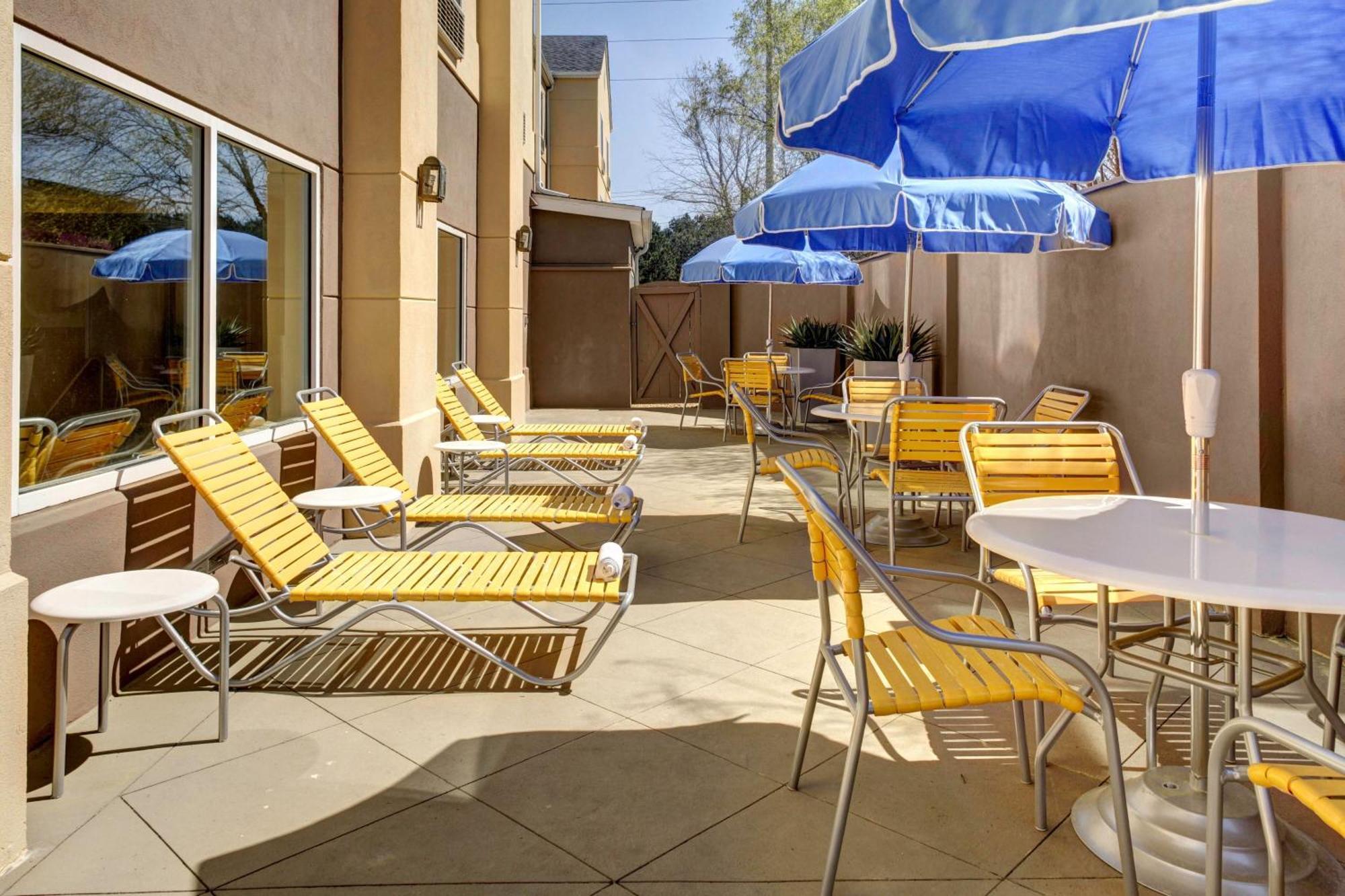 Fairfield Inn And Suites By Marriott Atlanta Suwanee Bagian luar foto