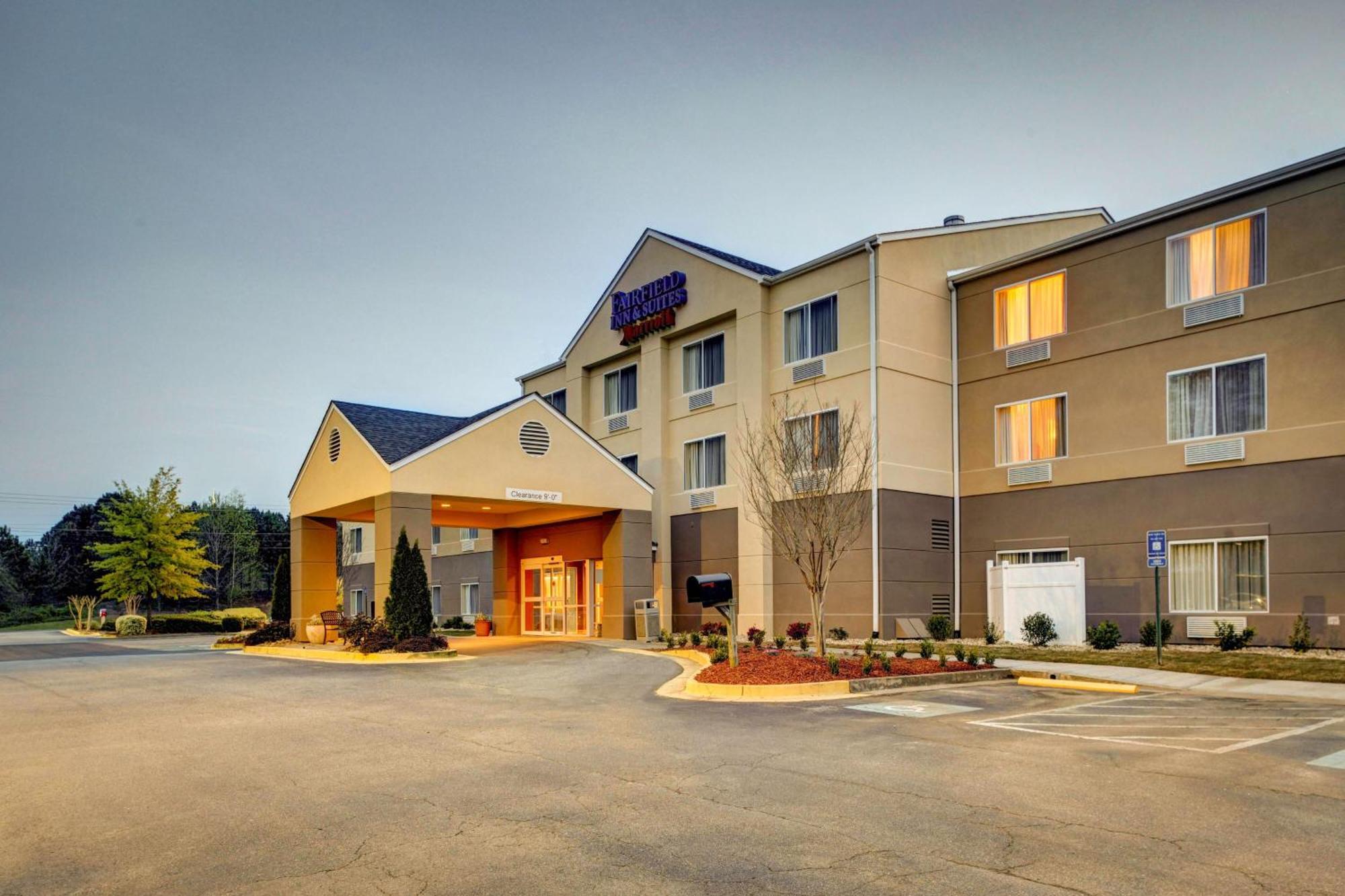 Fairfield Inn And Suites By Marriott Atlanta Suwanee Bagian luar foto