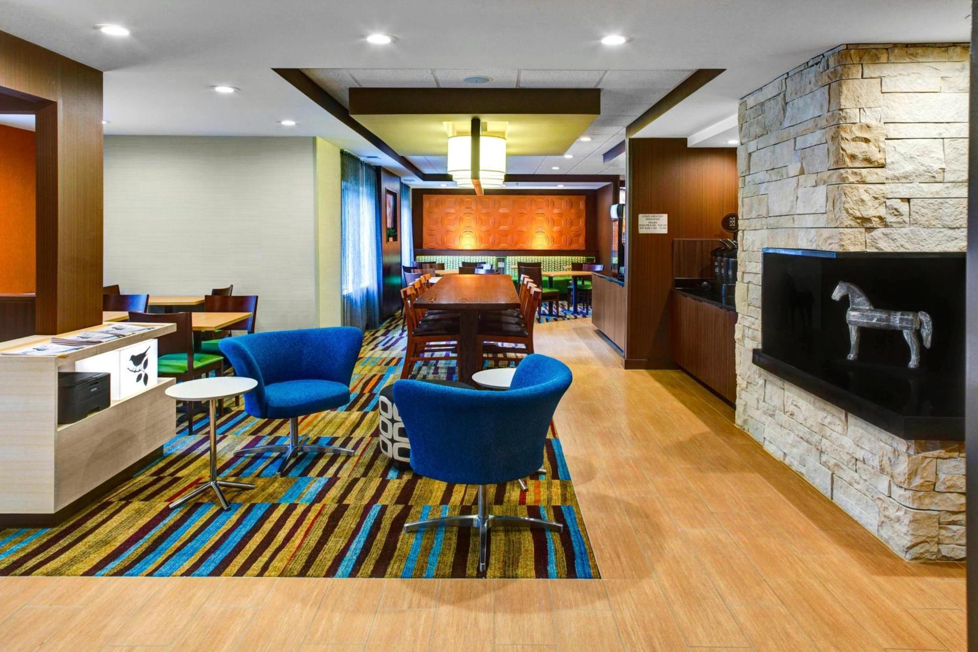 Fairfield Inn And Suites By Marriott Atlanta Suwanee Bagian luar foto