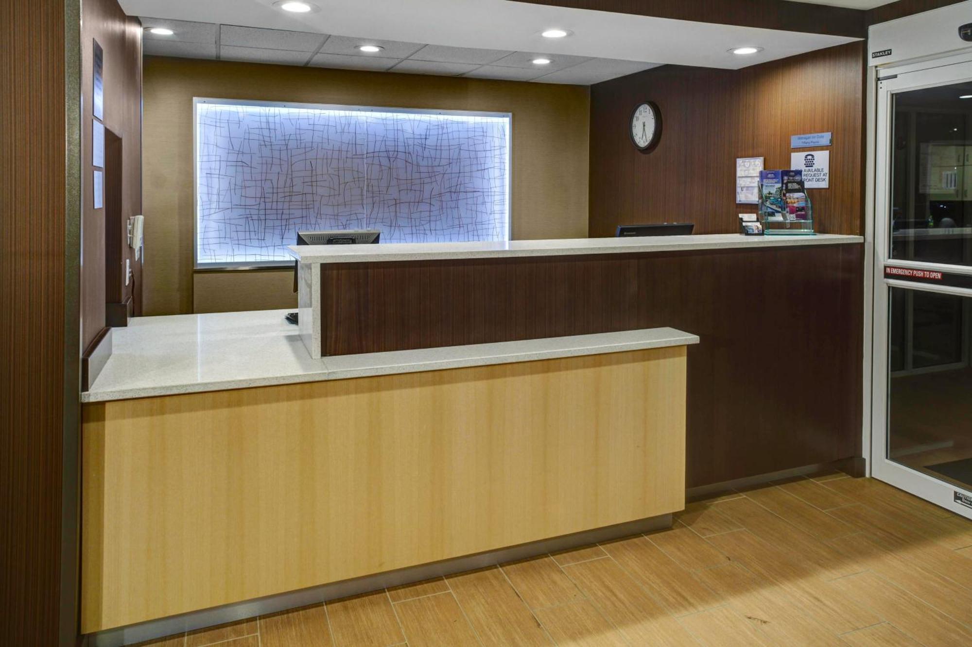 Fairfield Inn And Suites By Marriott Atlanta Suwanee Bagian luar foto