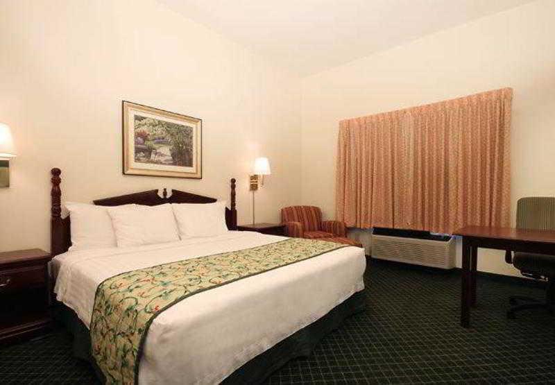 Fairfield Inn And Suites By Marriott Atlanta Suwanee Ruang foto